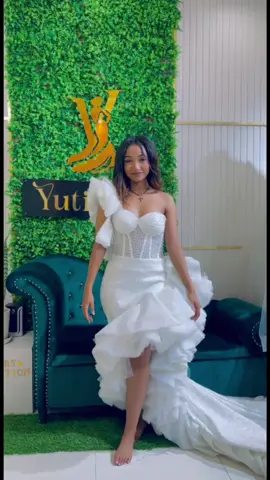 Get your pretty wedding dress from ➡️ @Yuti’s ቬlo👰‍♀️ @yutii_Nass👸✌️ 🎥 @Ethio_2pac👑 🔥