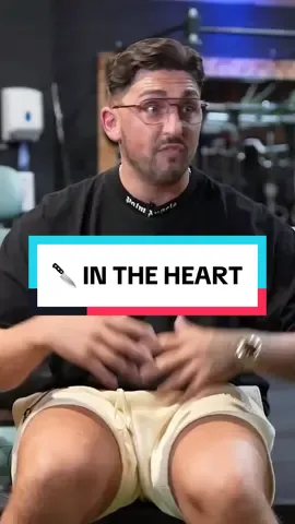 🔪 in the heart… crazy #story #crime #fyp #fy #neardeathexperences #storytime #viralvideo #knife #heart 