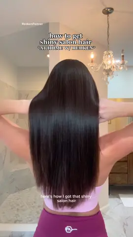 #RedkenPartner my hair is soooo soft and shiny thanks to @Redken’s new Activated Glass Gloss Treatment ✨ shop the #AcidicColorGloss range now at #Ulta 🤩 #ACG #RedkenCollective 
