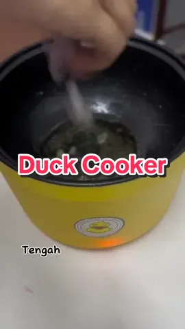Cute Yellow Duck Cooker #fyp #fypシ #tiktokmalaysia #tiktokmademebuyit #asmr #kitchenware #cookingpot #cookingware #ricecooker #minicooker #electriccooker 