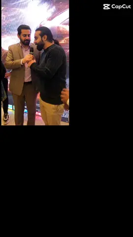 The cast of Dhai Chaal interacts with the public at Lucky One Mall🎥 #dhaichaal #dhaichaalkawaqthogayahai #famousdialouge #movie #DilKiBat #ayeshaomar #humaiyunashraf #pakistanimovie #explorebalochistan #topmovies #trendingvideo #trending #pakistaniindustry #pageforyou #foryou 