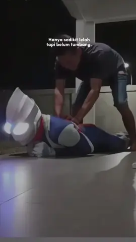 ultraman aja bisa lelah apalagi kita😊#ultraman 