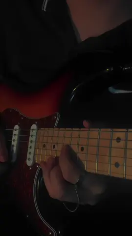 😢… #fyp #tikrok #foryou #guitar #lofi #sad #brokenheart #Love #edit #foru #tiktok #sound #background #viral #background #nightcore #ringtone  #radiohead #nosurprises #shorts #intro #donnerelectricguitar  #clean #g#goldenmomentd#donnerhusha#arena2000donnerdst152 #chavenn_ 