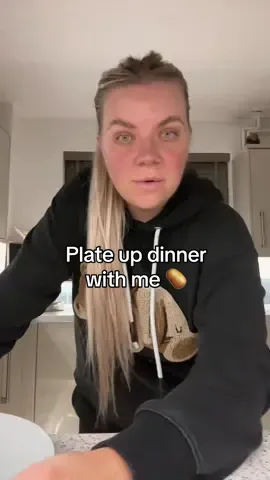 I was confident enough for it to make it out the drafts 😂🥹 #fyp #plateupdinnerwithme #dishupdinnerwithme #dinnerwithme #scran 