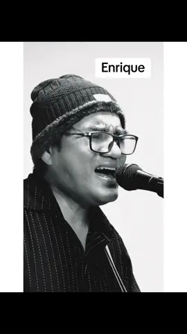 vocalista guitarrista 