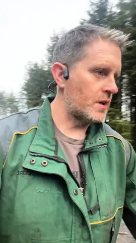 Sometimes you gotta show the work horse a little love . #irishlogger #irishforestry #jushtbusy #makingbigbank #davidcuddy #johndeereforestry #laois #johndeereforestry #ireland #gettingitdone 