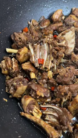 PULUTAN OR ULAM?  ADOBONG PATO/BIBE 🤤