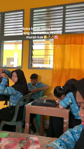 Murah kak😤 #foryou #fyp #beranda #katakata #smk2talukkuantan #fypシ #berandatiktok #fyppppppppppppppppppppppp 