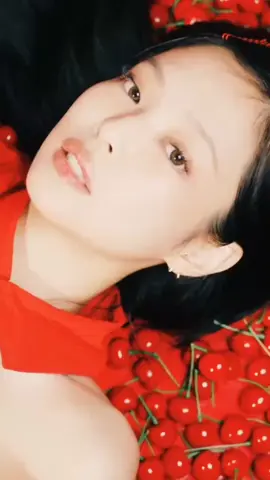 JENNIExBazaarKorea ❤ #jennie #jenniekim #เจนนี่ #เจนนี่blackpink #เจนนี่คิม #คิมเจนนี่ #jennierubyjane #blackpink #blink 