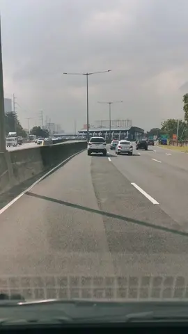 Manila Trip NLEX BALINTAWAK #roadtrip #Traveller #goodvides #fyp viral #tiktoktrending #fypppp #takbong pogi