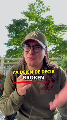 🗣️Ayuda del #teacherjesus para dejar de pronunciar incorrectamente la palabra broken❌ También lo ayudaré con su uso en inglés.✅ Se pronuncia: ✅ / brouken / 🎥MÁS VIDEOS EN YOUTUBE: Ayúdame a llegar a los 100K de subscriptores en YouTube y también encontrarás muchas más clases de inglés que puedes disfrutar totalmente gratuitas. Estaré publicando muchas más en el transcurso de la semana. Estén atentos.  . 📣¿Ya escuchaste nuestro podcast? Te deje en link en mi bio 🎙️ #teacherjesus #yadejendedecirtanto Contáctame si quieres aprender inglés + 1 786 944 3453. . . . #fyp #reel #reelsinstagram #englishlanguage #english #learnenglish #miami #viral #parati #aprendeingles 