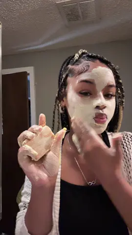 She sales out quickly ! #kojicacidsoap 