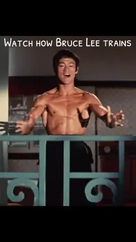 Mira cómo entrena Bruce Lee @kungfu5dragones  #kungfu5dragones #artesmarciais #artimarziali #martialarts #artesmarciales #بروسلي #brucelee #artsmartiaux #vothuat #lytieulong 