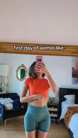 stay warm out there! #croptop 