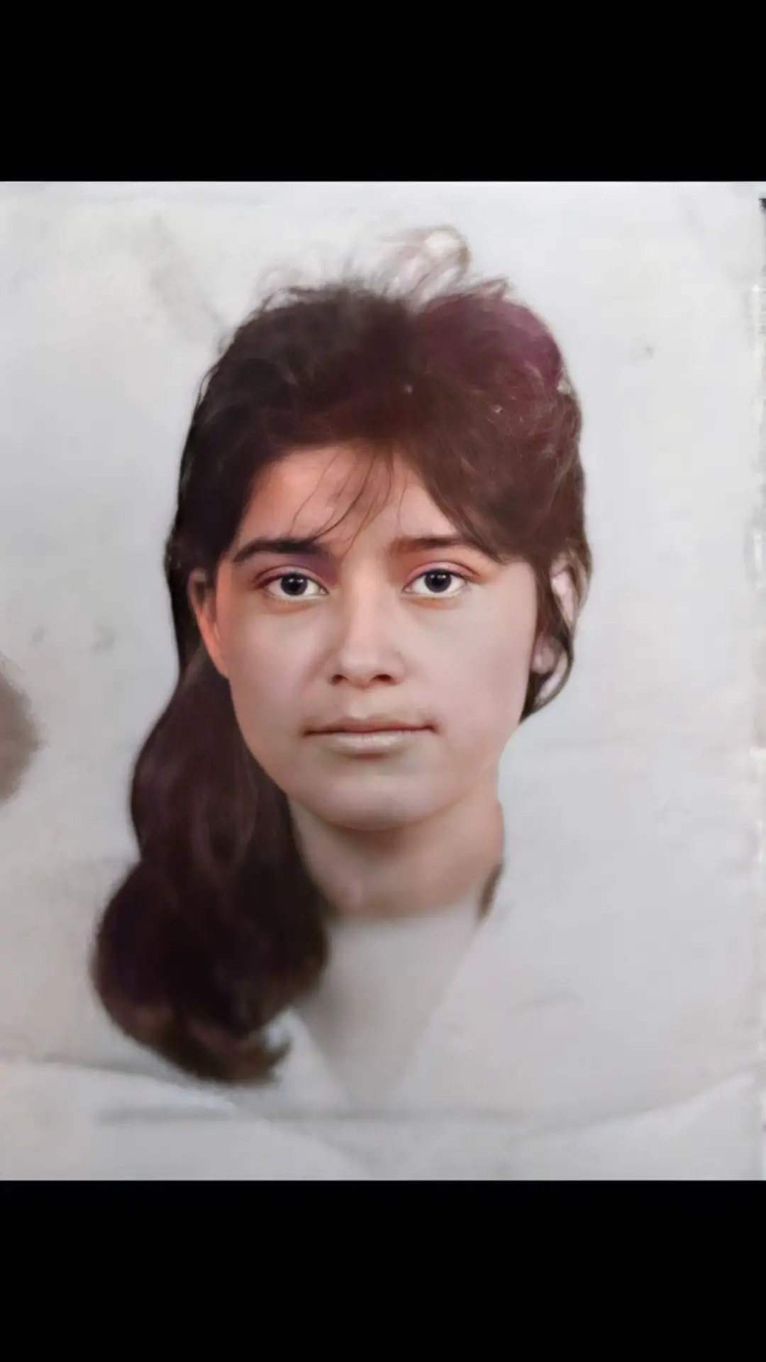 Querida mami, Que no haría para poder conocerte de chiquita y darte ese abrazo que tanto necesitabas. Ahora de grande veo tantas cosas que te hicieron falta y aún así hiciste to que pudiste para salir a delante y por eso te respeto y admiro tanto. No solo eres mami, pero si no una mujer que tuvo sueños y esperanzas y anhelos de experiencias en la vida. Quién puso esos sueños a un lado para darnos lo mejor. Te amo con todo mis ser, es tiempo de que se acuerde que no nomás es mi mami pero también eres tú. Y tu eres maravillosa y te lo mereces todo, quisiera poder darte todo y más. Atentamente tu hija y mayor admiradora. #mama #fyp #mexico #niñainterior #traumahealing 