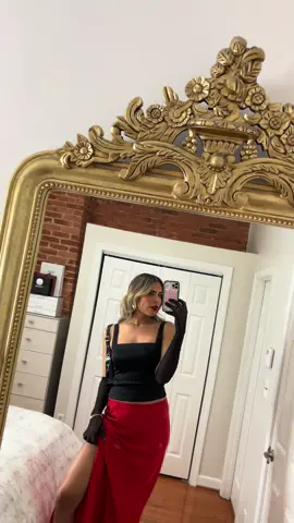 Holiday outfit check ☺️ #outfit #holiday #pinterestaesthetic 