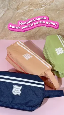 Kotak pensil tapi bisa jadi organizer pouch juga?! Bisa dong😉 Cuma punya Aimilo nih yang punya 5 warna cantik kotak pensil serba guna! 💞 #kotakpensil #pouchbag #pouchmakeup #organizerpouch #tempatpensil #tempatpensilaesthetic #pastelcolors 