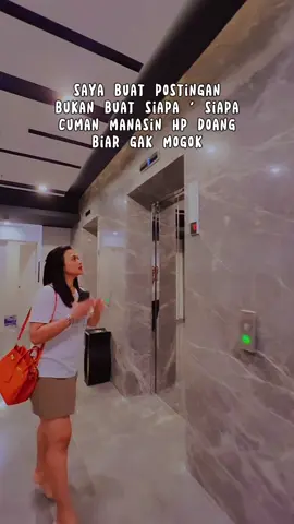 Oke Nice sayang…📸📸📸 Ahie nih paket komplit ko…🥰#ldrstory #staycation #lovestory❤️ #lampungtiktok #hotelgrandmercurelampung #grendmercurelampung #grandmercurelpg 
