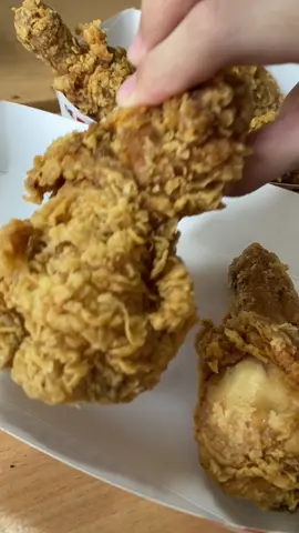 Paket promo 5 crispy chicken KFC Indonesia  #ayamkfc #ayamgoreng #crispychicken #kfc #ayam #ayamkfccrispy #kfcfyp #kfcindonesia #kfccrispychicken #fyp #ayamkrispi #ayamkrispy #asmr 