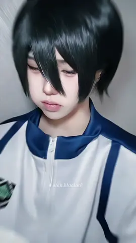 kalo dibilang in itu jangan nangis💢 #rinitoshi #cosplay #itoshirin #stanbluelock #hamz 