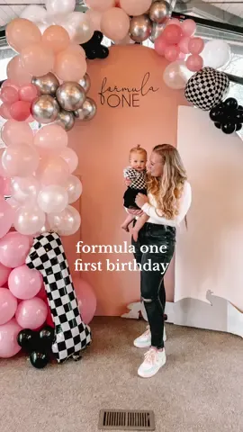 we love F1, but red and black was NOT the vibe 🥲  #firstbirthday #firstbirthdayparty #girlfirstbirthday #formulaone #formula1 #f1birthday #diyfirstbirthday #diykidsbirthday @Formula 1 @ESPNF1 