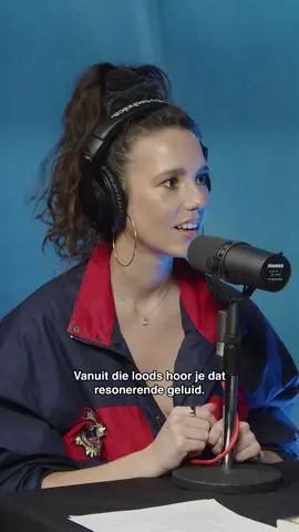 Hoe voelde het op de allereerste raves? In de eerste aflevering zoeken @Gwen van Poorten en Arne van Terphoven dit uit met echte Hardcore pioniers. Ilja Reiman en DJ ROB delen allerlei verhalen van de begintijd.  Meer hardcore? Check vanaf nu ook de film Hardcore Never Dies op @primevideonl #partner #hardcoreneverdies 