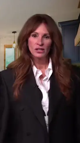 In another Oscar-worthy Clubhouse Playhouse on “WWHL,” Julia Roberts and Andy Cohen channeled their inner “RHOBH”’s Sutton Stracke and Kyle Richards.