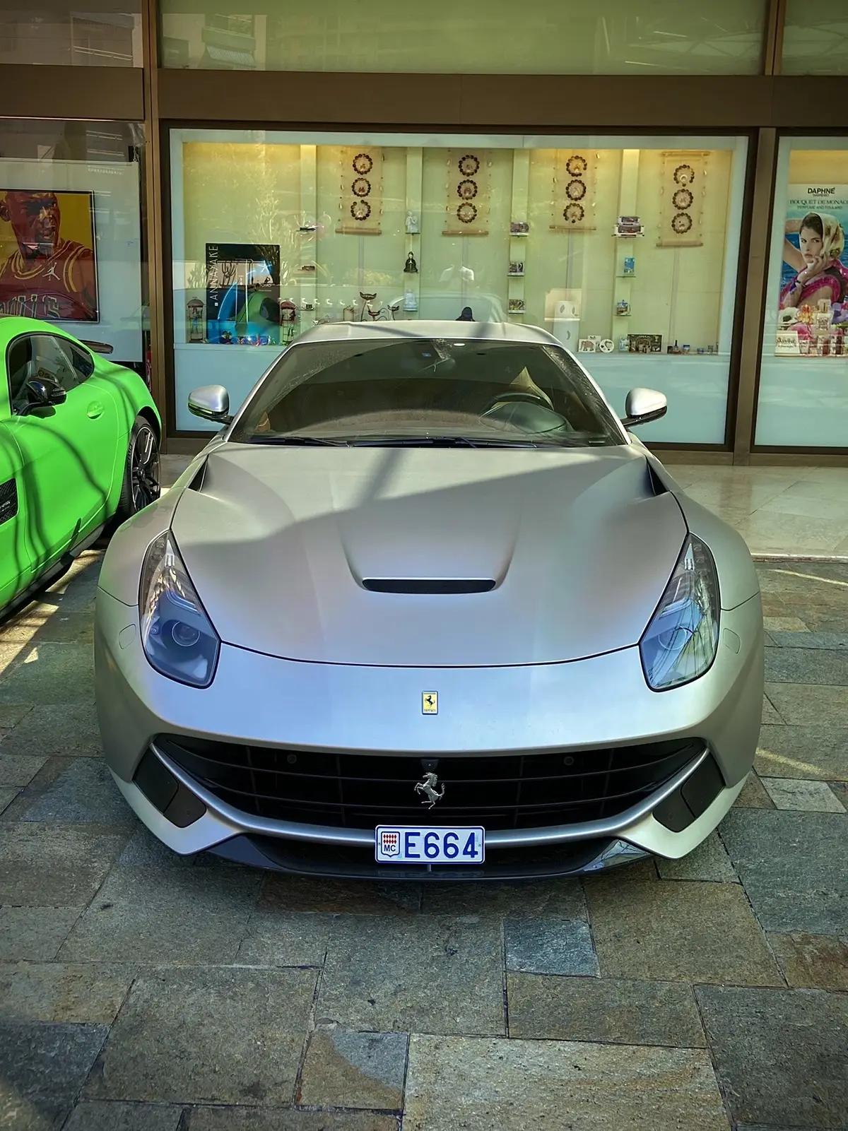 #carlovers #supercars #hypercars #monacocars #ferrariclub #f12berlinetta #ferrarif12berlinetta 