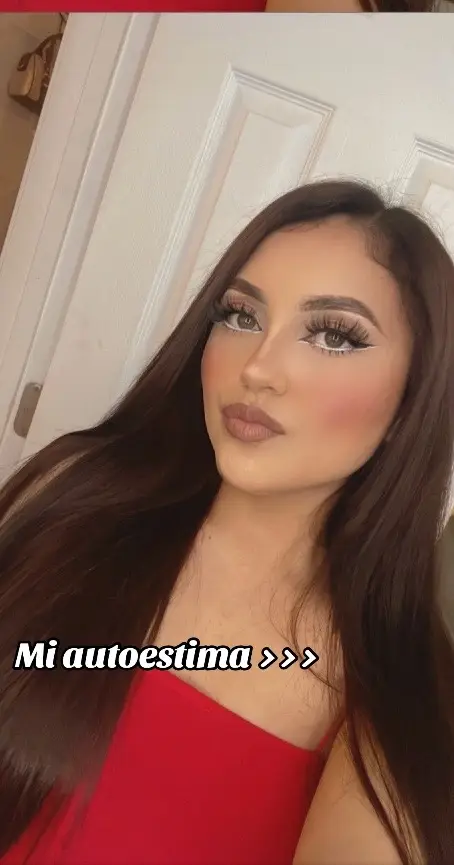 😘 Les cargo un pomito con Alcohol jaja
