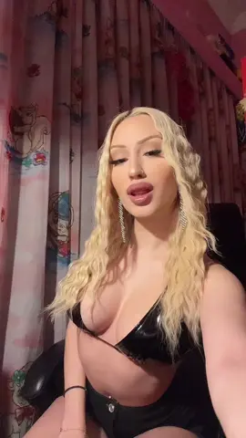 Και οτι του ζηταω να μ κανει την χαρη🤭#fakebodyy⚠️ 