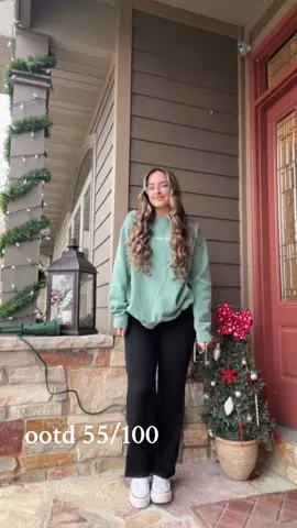 comfy fits this whole week #OOTD #comfyfit #ootw #schoolfit #inspooutfit #explorepage #trend #fyp 