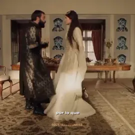 No soy fan de ellos pero me encanta esta escena. #ibrahimpacha #haticesultan #imperiootomano #elsultan #hurremsultan #viral #parati #noflop #fyp 
