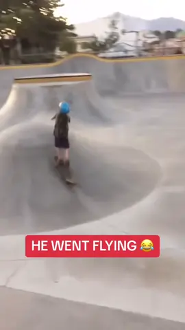 Smoothest bail ever 🤣 #fyp #explore #skate #Skateboarding #skater  (via thislarious/IG)