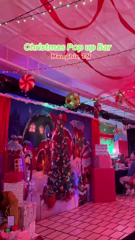 went to the cutest Christmas pop up bar last night in Memphis 🎄❤️ #christmasbar #christmaspopupbar #popupchristmasbar #christmasbars #memphischristmas #memphischristmasbar #memphisbar 