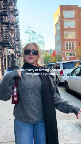 its real just gotta give a bit of ✨ creative direction ✨ the struggle of creating content sometimes is REAL  #latinacreators #filmcontent #becominganinfluencer #realitycontent #filmingcontentinpublic #realityofcontentcreation #filmingbehindthescenes #povboyfriend 