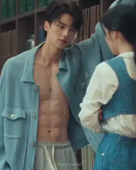 What a body Song Kang 🛐 #songkang #actor #koreanboy #fyyyyyyyyyyyyyyyy #sweethome #kdramas #foryou #korea #kdrama 