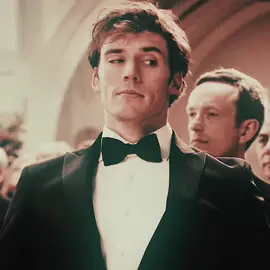 he looked so majestic in this movie #fyp #foryoupage #foryou #mebeforeyou #thehungergames #willtraynor #finnickodair #samclaflin #samclaflinedit 