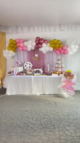Los mejores Bautizo”s 2023 👼🍭#mesadedulces #decoracionesglobos #bautizoniña #ideasparabautizos #dulzuramesadedulces 