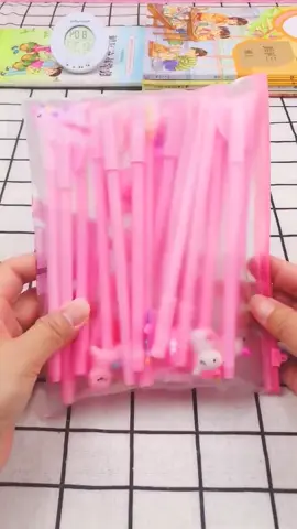 20PCS Cartoon Ballpen Set Cute#pen #ballpen #kids #cartoon #ink #penset #musthaves #boy #tiktok #fyp 