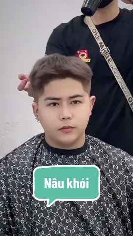 Màu này càng gội càng đẹp luôn ae . Tóc ngắn cho ae có khuôn mặt tròn #leohair #tócnamhànquốcc #towblock #ivyleagues #nâukhoi 