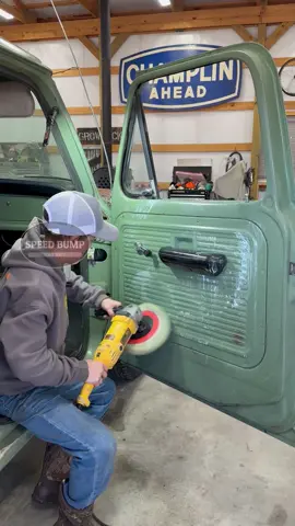 More buffing on The Junkyard #f100 #buffing #bumpside #1968f100 #junkyardjack #rancherokid #patjna #fordtrucks #ford