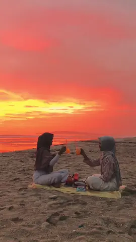 masyallah sukaa bangettt langitt nyaaa cantik 🧡 #karapyakpangandaran #karapyak #langitaesthetic #temensmp 