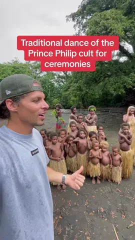 We were welcomed by a ritual dance when we arrived at the village of the Prince Philip Tribe in Tanna Island and were also treated on a ceremony when we left. It started pouring down rain so we improvised, but it was equally beautiful and enchanting. Many villagers came out to participate including the kids. They had so much fun in the rain and we stood there watching this spectacle in awe. Above all the tribe people of Prince Philip are amazing people who also for example watch football and they love it. We spoke about the World Cup, etc. Although they dont have tv, tevhnology, electricity or things like that. They prefer to keep it outside and keep their traditions. They still go down the hill to the city sometimes to enjoy watching football for example! Amazing to learn how these people live and seeing what their culture is like on such a remote island out in the Pacific Ocean! #vanuatu #princephilip #tribe #culture 