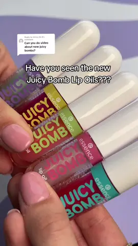 Replying to @verca_26.8 which one is your favourite? 🥰🥰 #essence #juicybomb #lipoil 