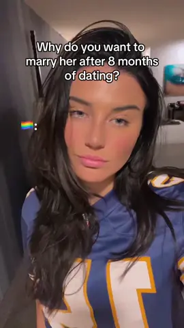Be honest does it really matter how long you date somebody? #lesbian #Love #lgbtq #Relationship #gettingmarried #proposal #wlw 