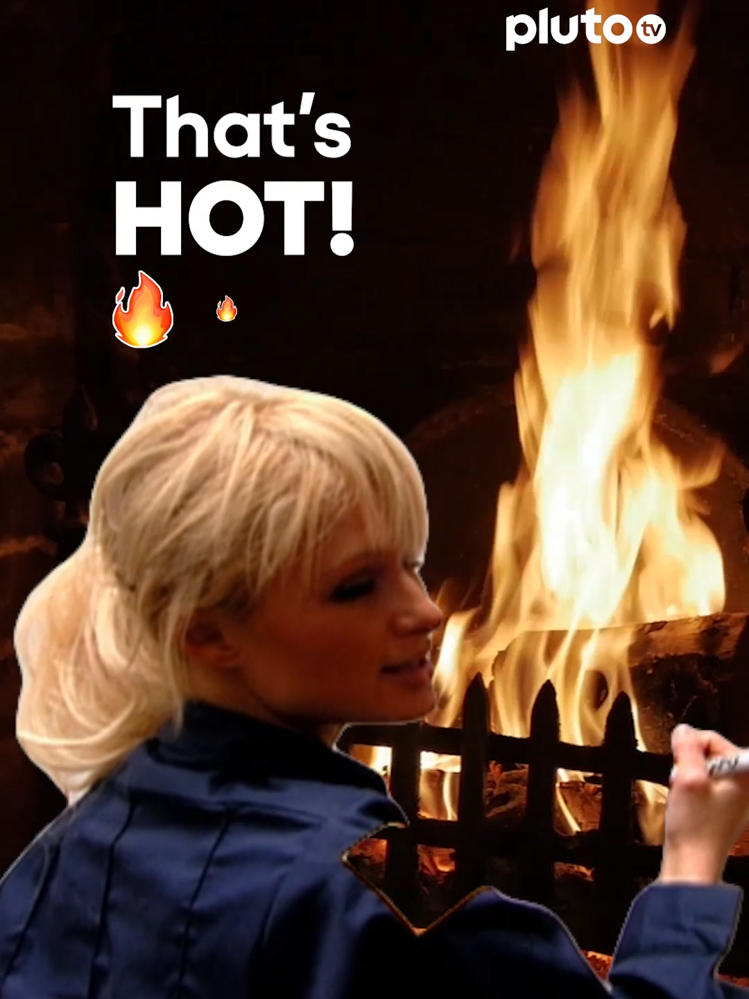 paris just gets us 🔥 #Christmas  #ParisHilton  #Fireplace  #Holidays  #PlutoTV  #PlutoTVUK