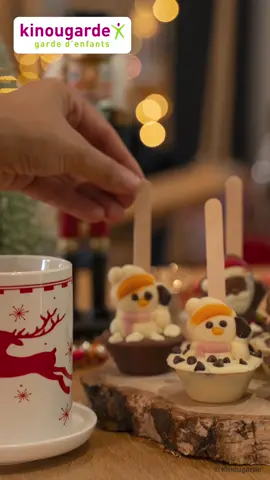 LE CHOCOLAT CHAUD DE NOËL 🎄 Laissez-vous emporter par un tourbillon chocolaté préparé avec amour par les enfants. On s’imagine déjà avec notre chocolat chaud maison sous un plaid auprès du feu… Vivement Noël ! #kinougarde #fy #fyp #gardedenfants #famille #nounou #momoftok #pourtoi #activity #recettefacile #FoodTok 