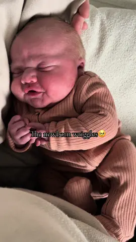I just stare at her all day long🥺 #fyp #foryou #fypシ゚viral #fypシ #kidsoftiktok #mumsoftiktok #MomsofTikTok #Vlog #babyarrival #babyannouncement #babygirl #babiesoftiktok #birthstory #newbaby #electivecsection #vlogger #csection #blog 