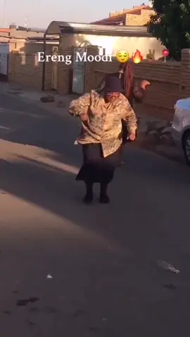 December mood🤟🔥📍#SAMA28 #fyp #fypシ #fypシ゚viral #bujwalifestyle #sgija #oldpeople #dance #challenge #soweto #southafrica #africa #europe #music #spotify @official_shortgun_04_fanpg #sjava#rickyrick 