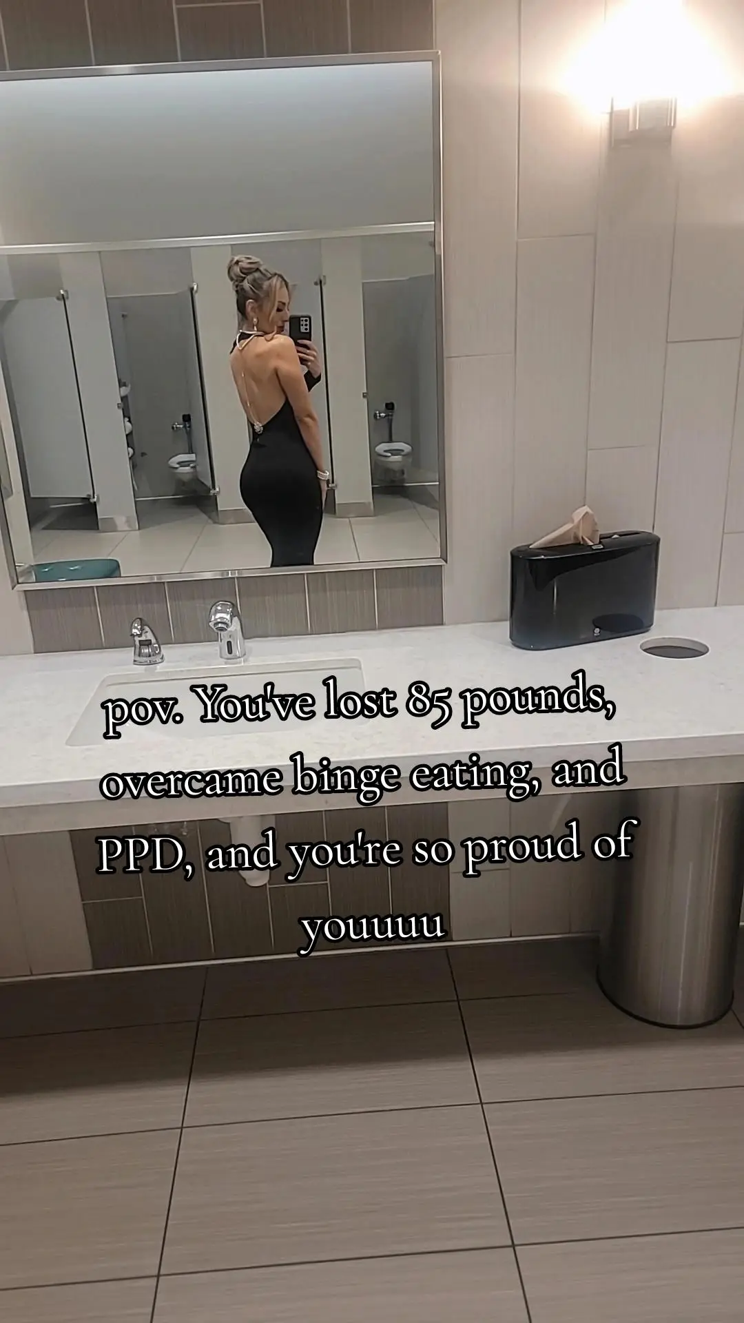 #pelvicfloorexercises #coreworkout #prenatalfitnessspecialist #vannabelt #keto #ketoweightloss #postnatal #postpartumweightloss #diastasisrecti #prenatalfitness #waistraining 